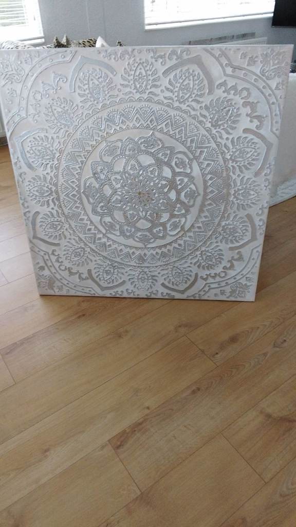 Very large white/silver artwork FREE