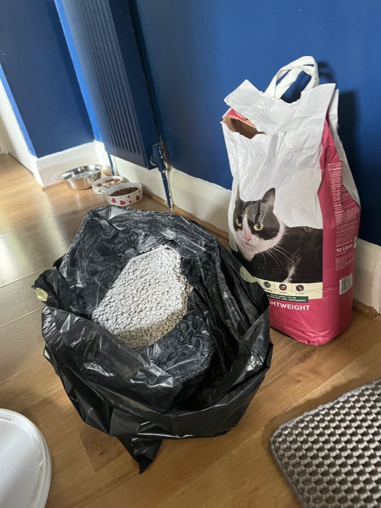Catsan litter 