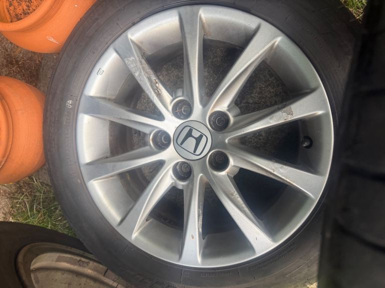 Honda 16 Inch Wheels and Tyres