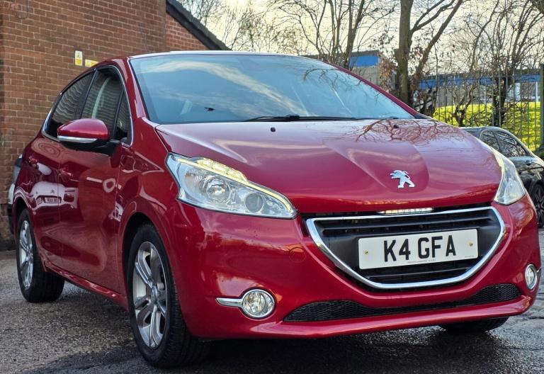2014 Peugeot 208 1.6 VTi Allure Auto Euro 5 5dr HATCHBACK Petrol Automatic