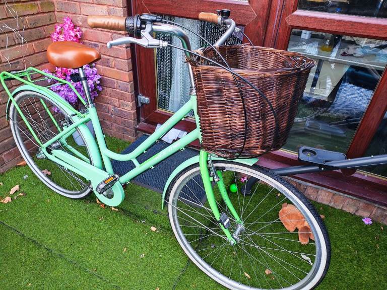 Forme Hartington A3 Ladies City Bike – As New