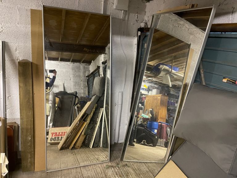 FREE - Full mirror slide robe 