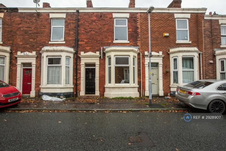 2 bedroom house in Wellington Road, Ashton-On-Ribble, Preston, PR2 (2 bed) (#2928907)