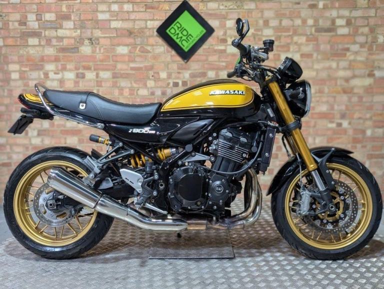 KAWASAKI Z900 RS SE 2023. LOVELYCONDITION. HIGH SE SPEC. 4470 MILES. SERVICED