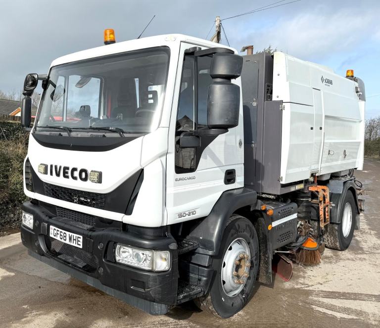 2019 IVECO EUROCARGO 150-210 SCARAB M65T ROAD SWEEPER 15 TON 52,000 MILES EURO-6