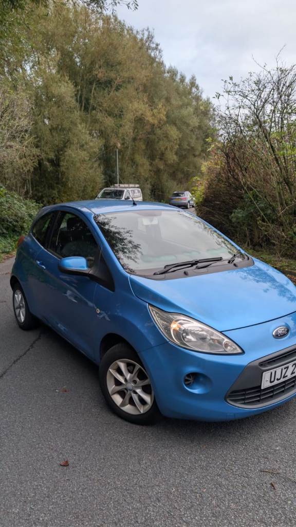 Ford, KA, Hatchback, 2012, Manual, 1242 (cc), 3 doors