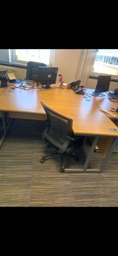 Office Desks