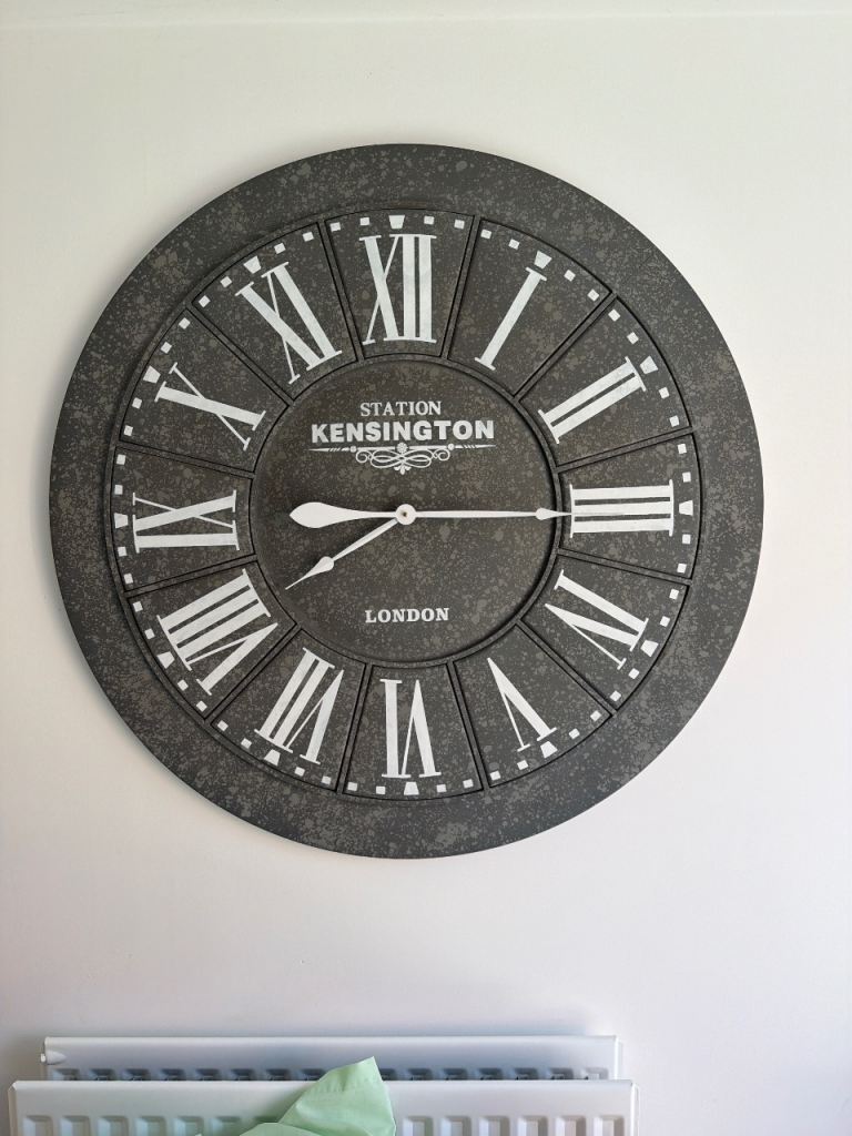 Brand new wall clock Kensington station 