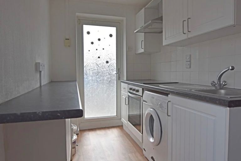 1 Bed Flat Hythe Kent - DSS accepted