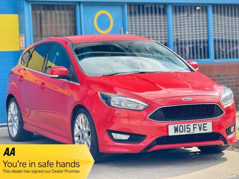 2015 Ford Focus 1.0T EcoBoost Zetec S Euro 6 (s/s) 5dr HATCHBACK Petrol Manual