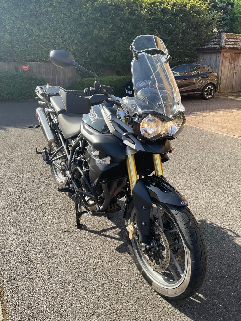 Triumph Tiger 800 