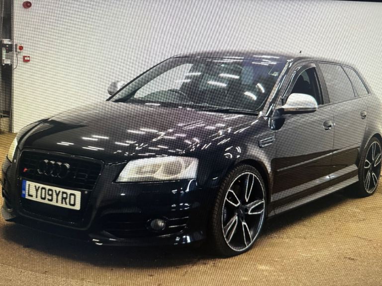 Audi S3 2009, 1984 (cc)