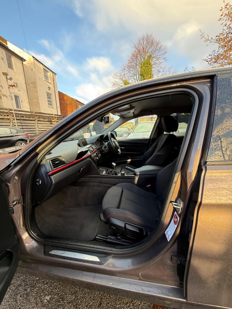 2014 BMW 3 Series 2.0 318d Sport Euro 5 (s/s) 4dr SALOON Diesel Manual