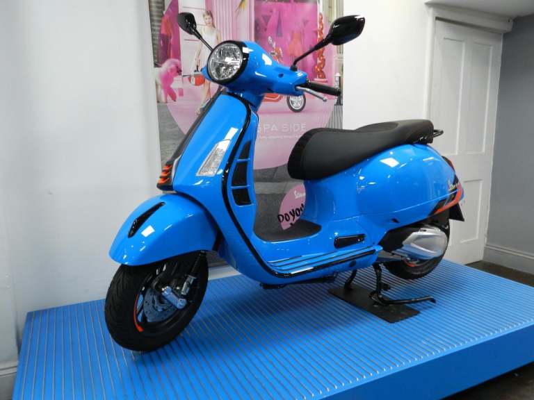 Piaggio Vespa GTS 310 Super Sport E5+