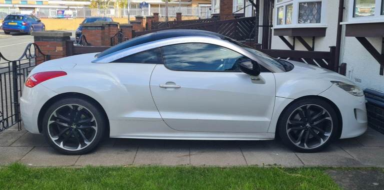PEUGEOT RCZ 2.0 HDI GT
