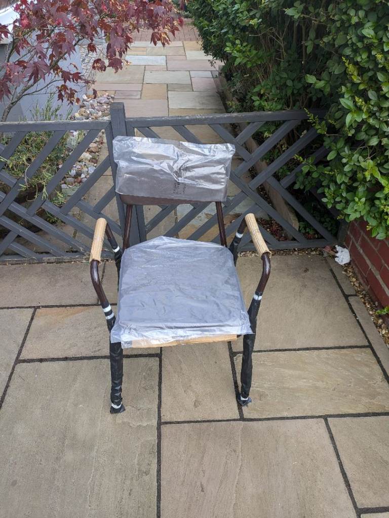 Commode chair 