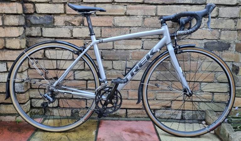 Trek 1.1 Road Bike - Excellent Condition