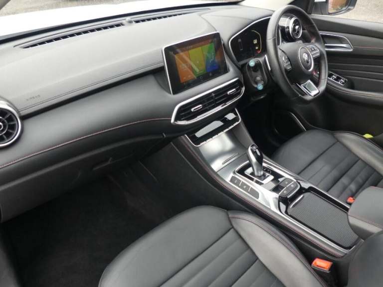 2023 MG MG HS 1.5 T Gdi Exclusive Suv 5dr Petrol Dct Euro 6 (s/s) (162 Ps) ESTATE Petrol Automatic