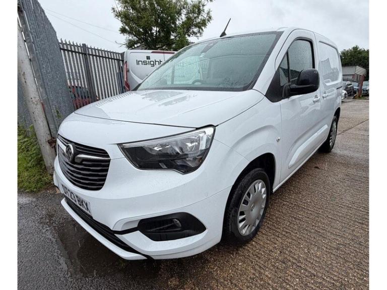 2023 Vauxhall Combo 2300 1.5 Turbo D 100ps H1 Pro Van PANEL VAN DIESEL Manual
