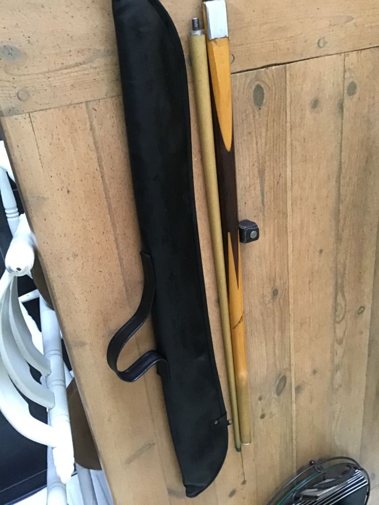Rex Williams 2 piece Snooker Cue