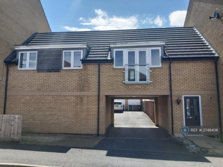 2 bedroom flat in Beadle Way, Peterborough, PE4 (2 bed) (#2748408)