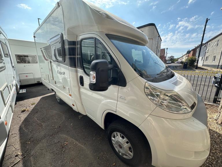 Swift Esprit 412 2 Berth Compact  DIESEL MANUAL 2014/14