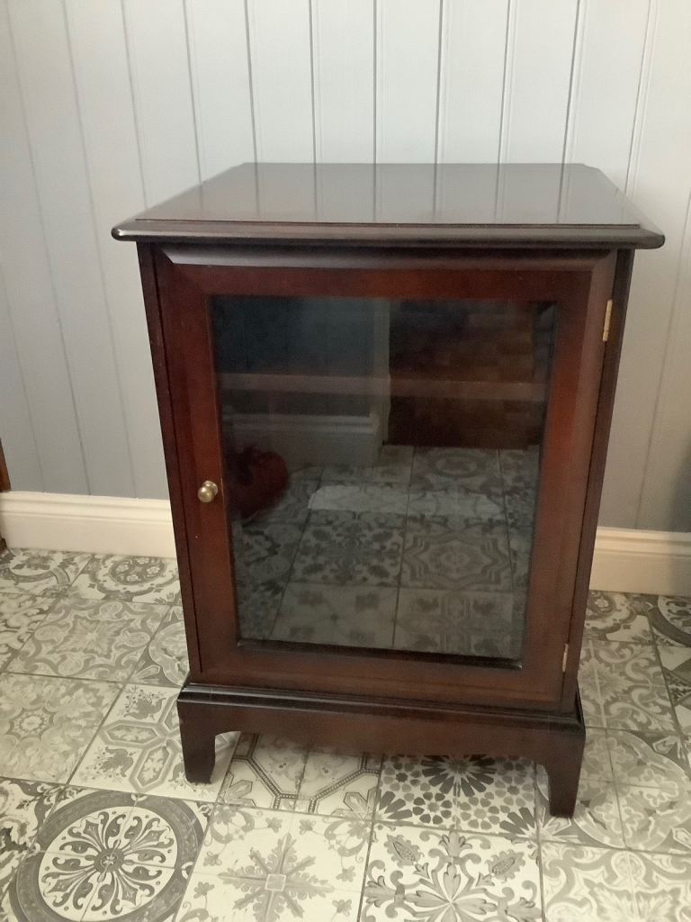 Stag unit dark brown