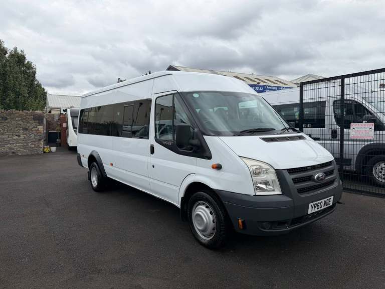 2010 Ford Transit Medium Roof 17 Seater TDCi 115ps Minibus Diesel Manual