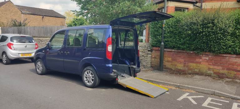 ** 2008 Fiat Doblo 4 Seater WAV Wheelchair Accessible Remote Winch Full MOT only 79k ULEZ **