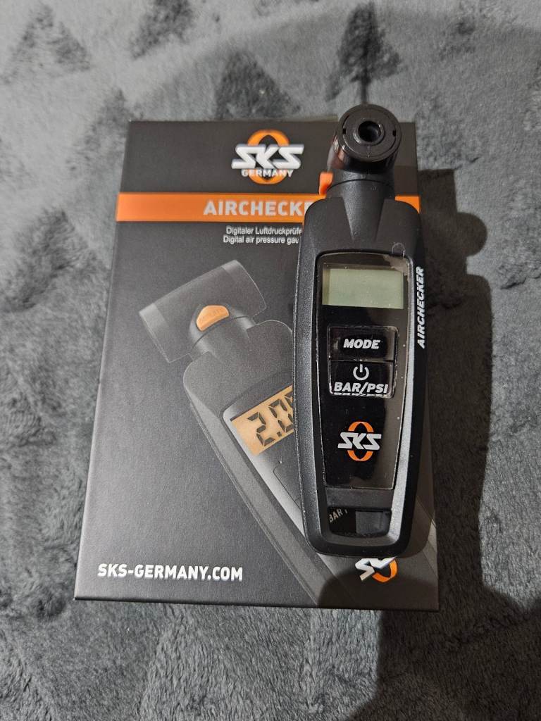 SKS bike pressure gauge