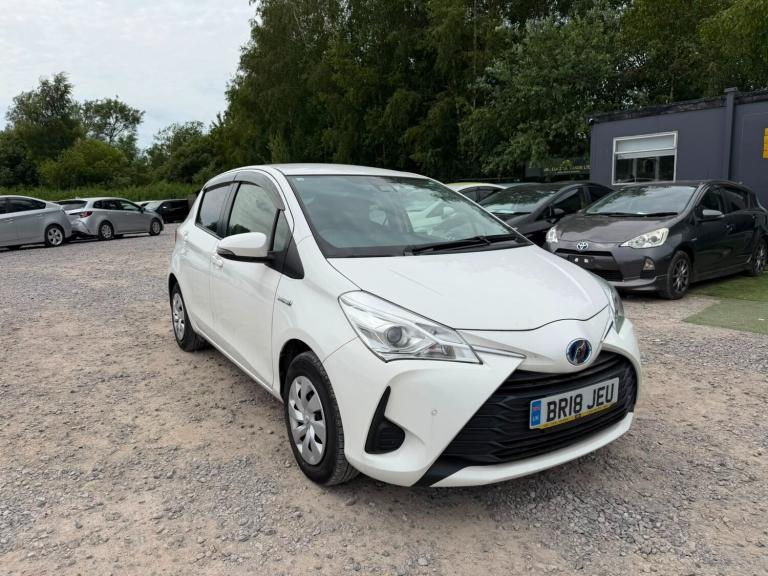 2018 Toyota Vitz 1490 Hybrid