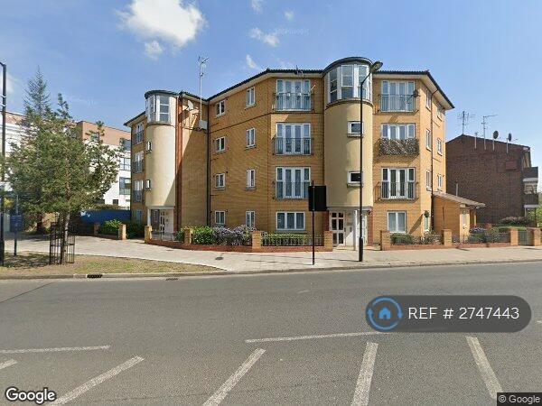 2 bedroom flat in Eastway, London, E9 (2 bed) (#2747443)