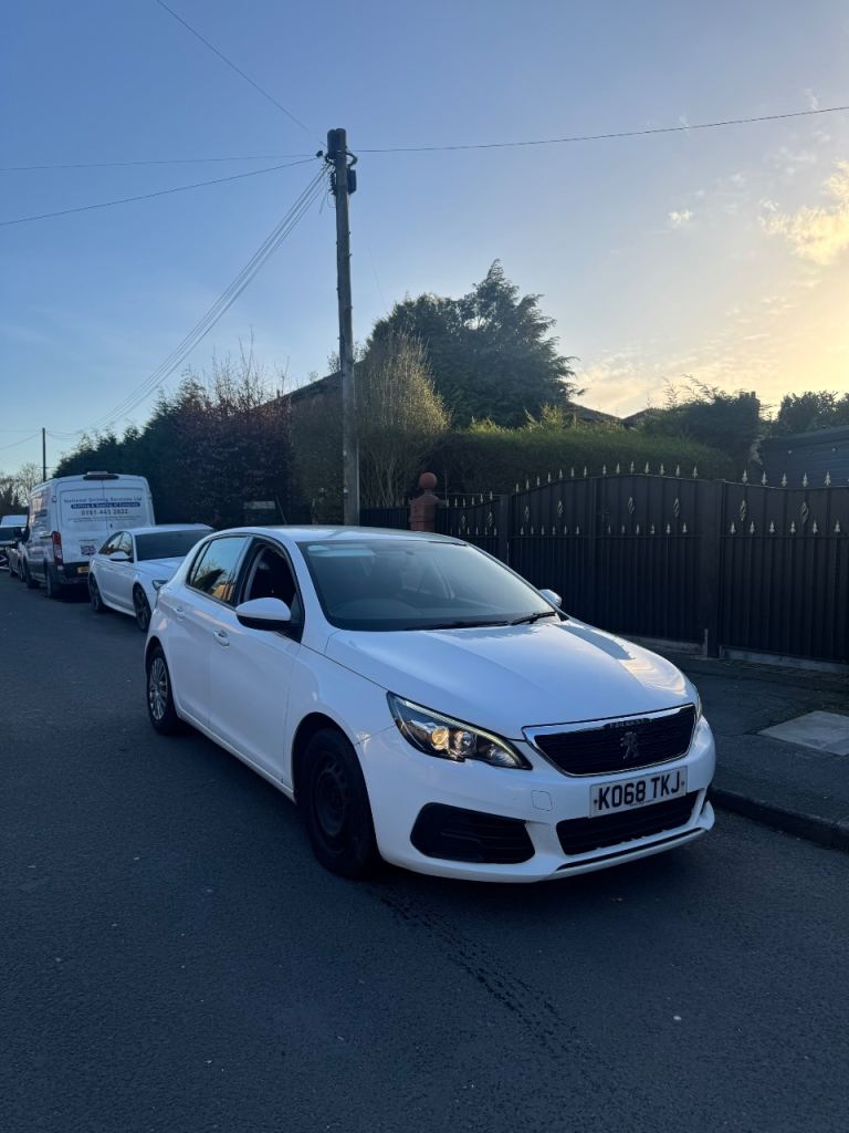 Peugeot 308 1.2 (68 Plate) – Great Value – £3,995 