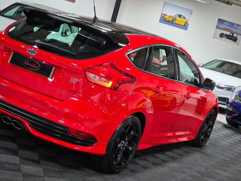 2015 Ford Focus 2.0T EcoBoost ST-3 5dr HATCHBACK PETROL Manual