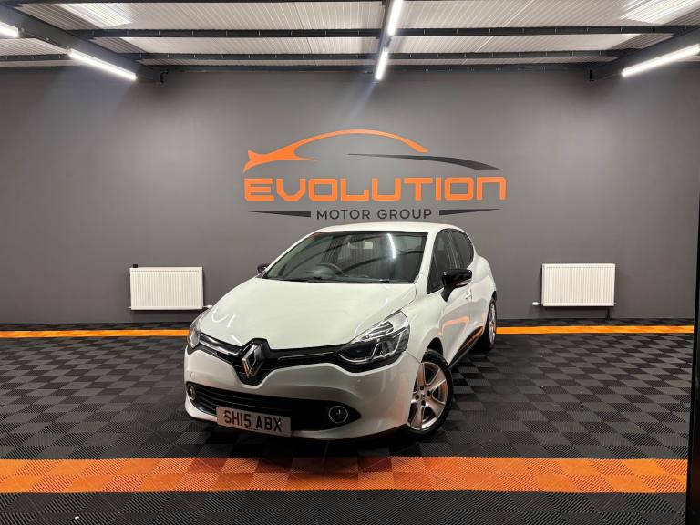 2015 Renault Clio 1.2 16V Dynamique MediaNav 5dr HATCHBACK Petrol Manual