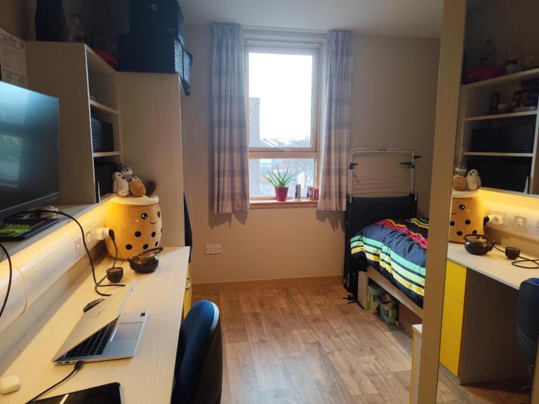 Modern En-Suite Room | April-Aug 2026 | £783/mo