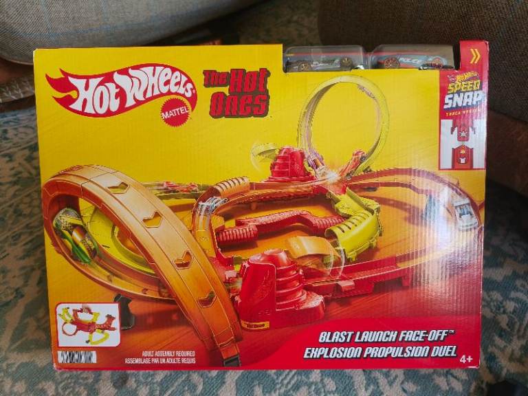 Hotwheels blast launch faceoff