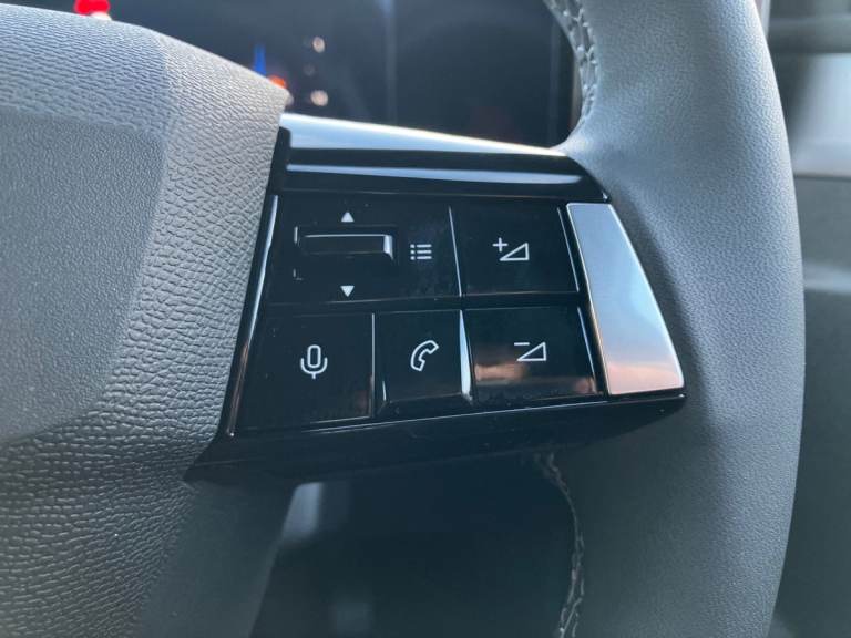 2025 Vauxhall Astra 1.2 Turbo 130 Griffin 5dr Hatchback Manual