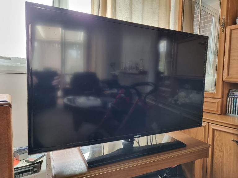 Samsung 40" TV UE40UH6030KXXU Full HD 3D