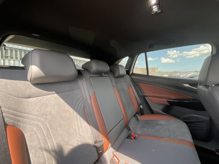 2021 Volkswagen ID4 150kW 1ST Edition Pro Performance 77kWh 5dr Auto ESTATE ELECTRIC Automatic