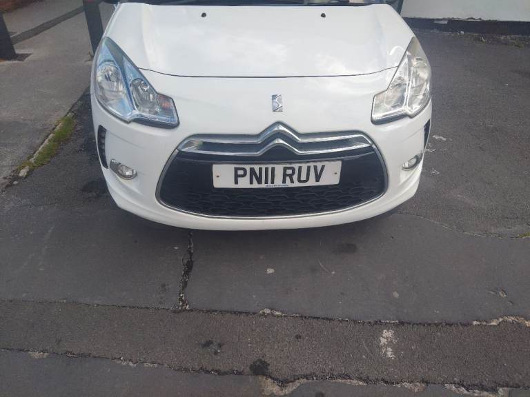 Citroen, DS3, Hatchback, 2011, Manual, 1560 (cc), 3 doors