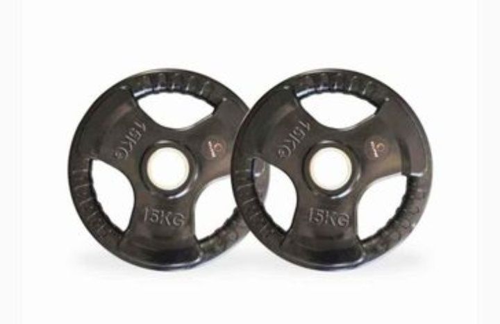 2 x 15kg rubber tri grip Olympic weight plates brand-new lots available. 