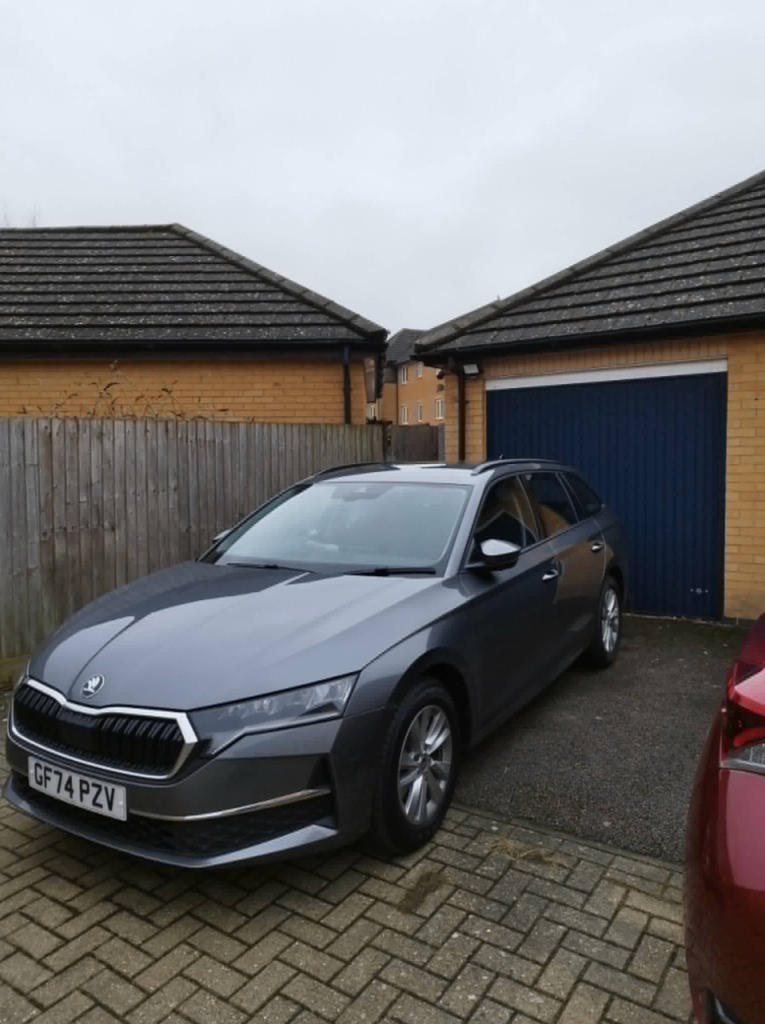 Skoda, OCTAVIA, Estate, 2024, Manual, 1498 (cc), 5 doors
