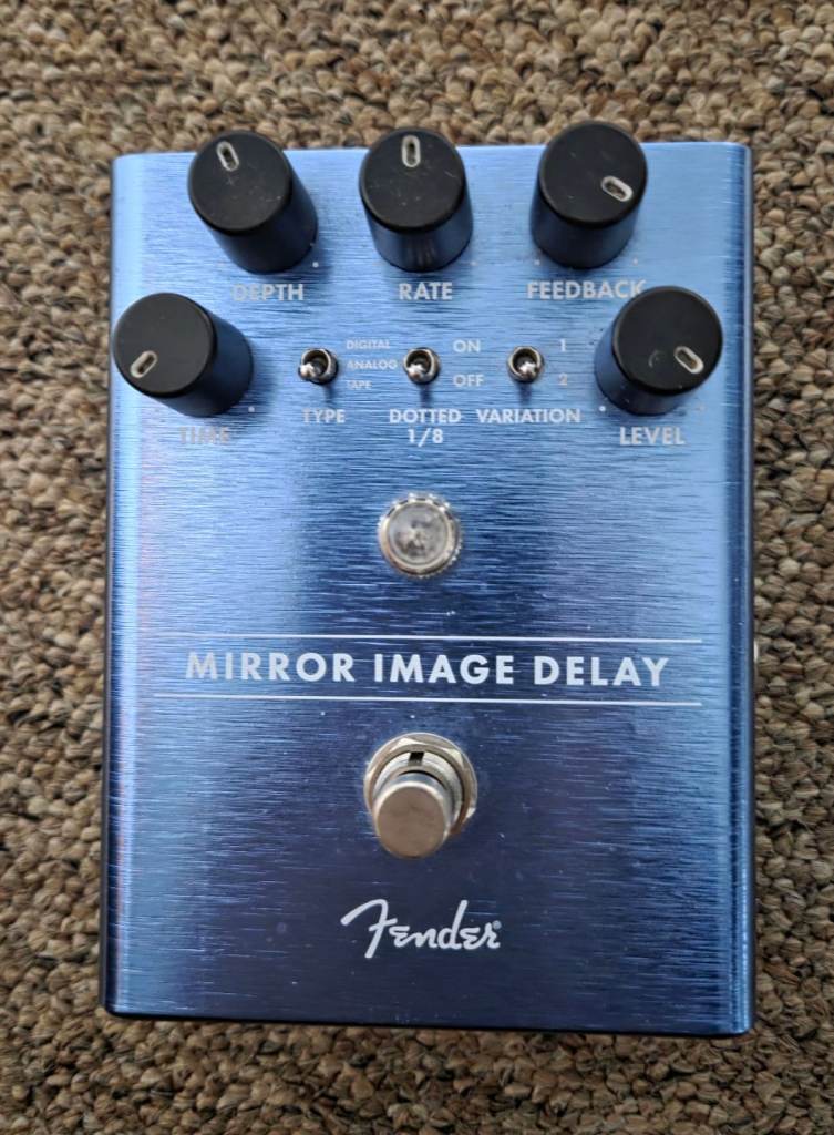 Fender Mirror Image delay pedal