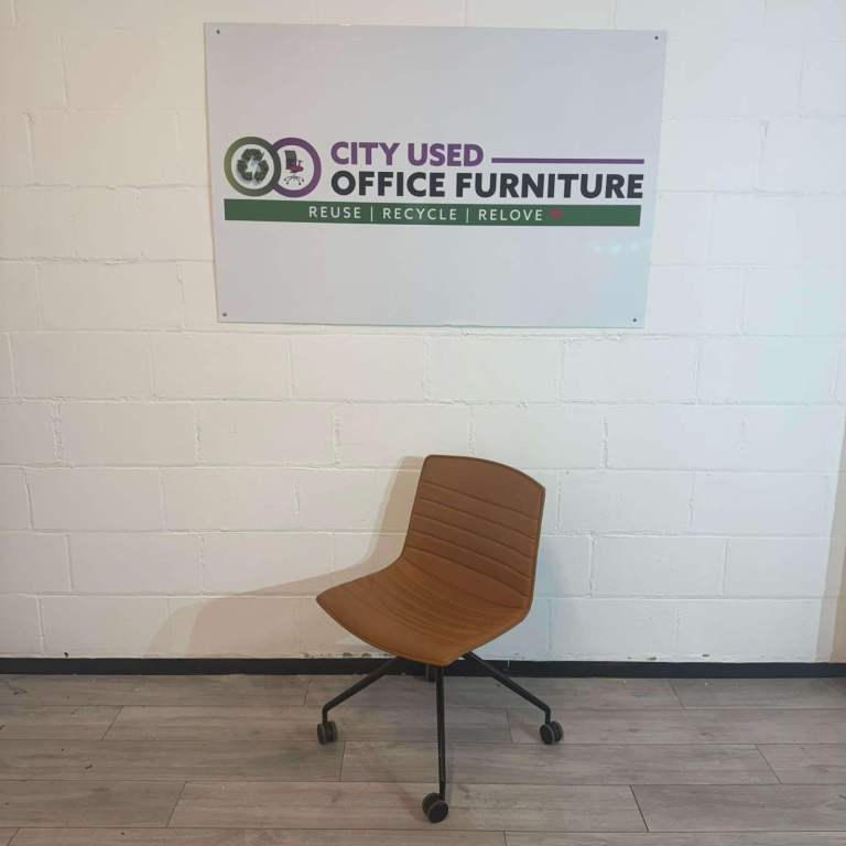 Arper Conference Chair – Real Brown Leather, Black Swivel Base