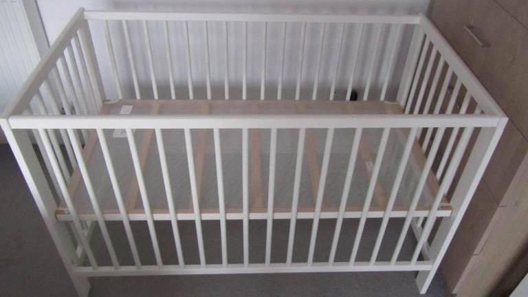 Cot/Toddler Bed