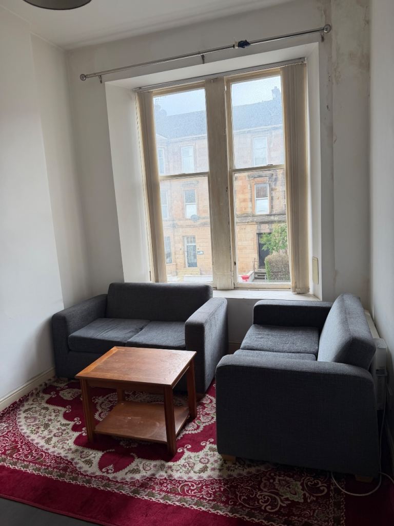 1 BEDROOM FURNISHED FLAT IN SOUTHSIDE GLASGOW