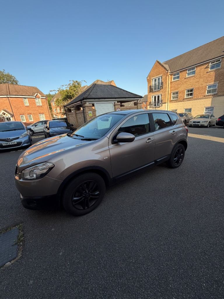 Nissan, QASHQAI, Hatchback, 2010, Manual, 1461 (cc), 5 doors