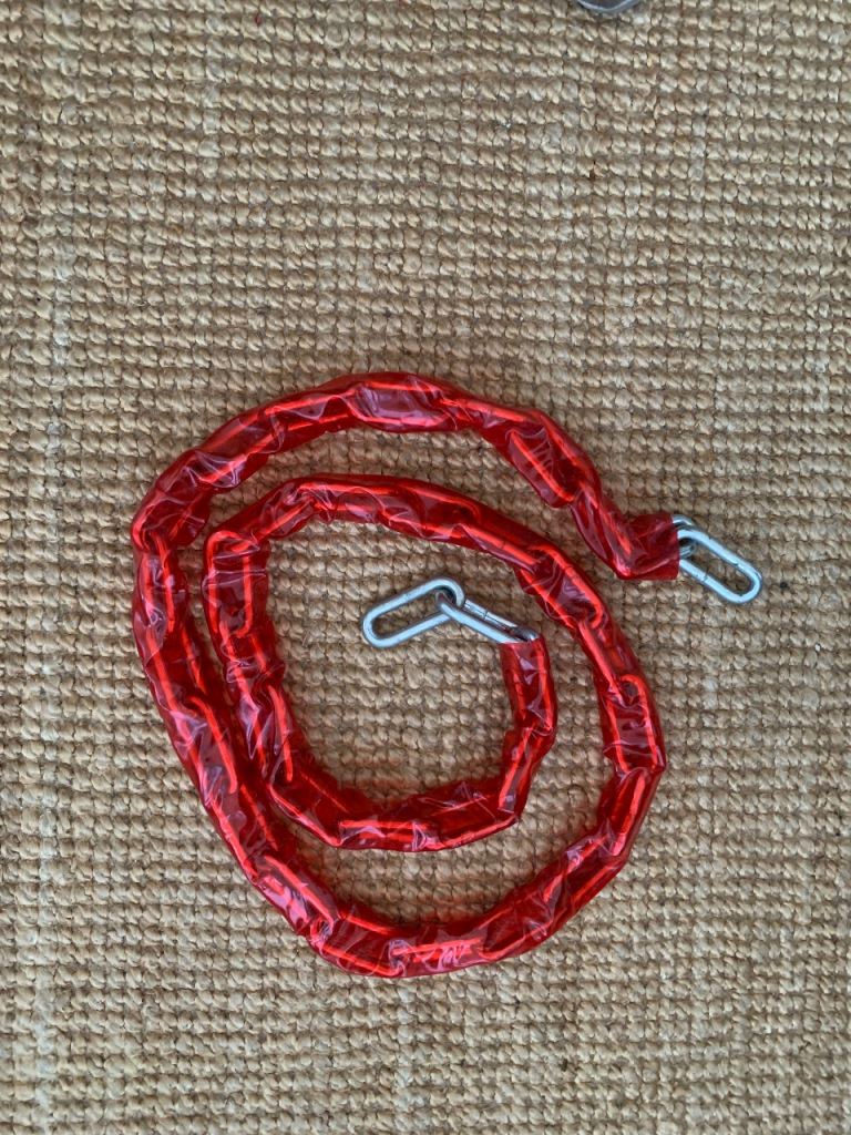 1.7m Heavy Duty Galvanised Steel Security Chain in Plastic Sleeve, as NEW
