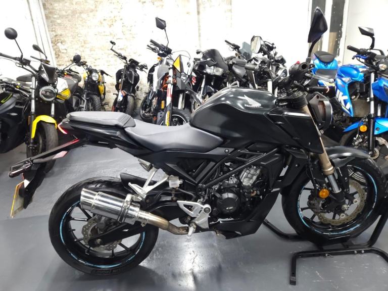 Honda CB125R 2022 Grey